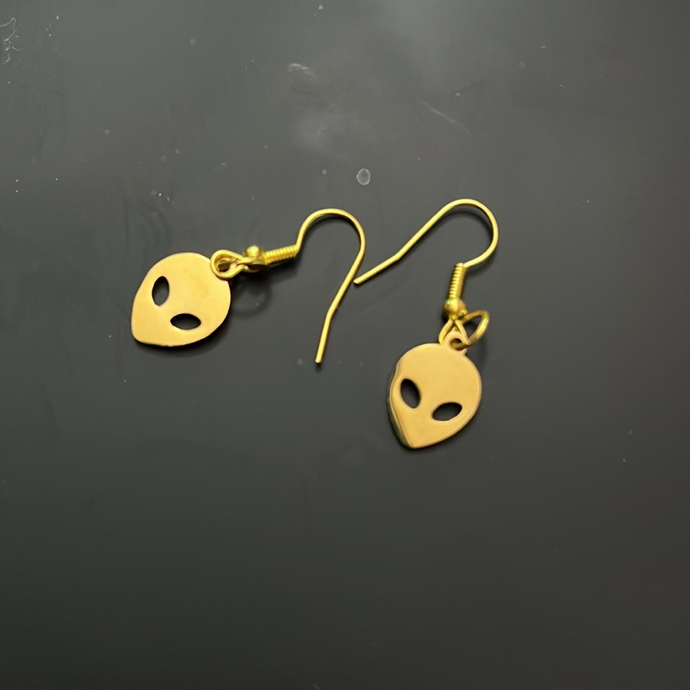 Handmade Alien Gold Tone Earrings 👽 - Picture 4 of 4